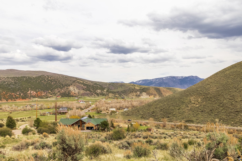 6325 N ELK RIDGE RD Peoa, UT 84061