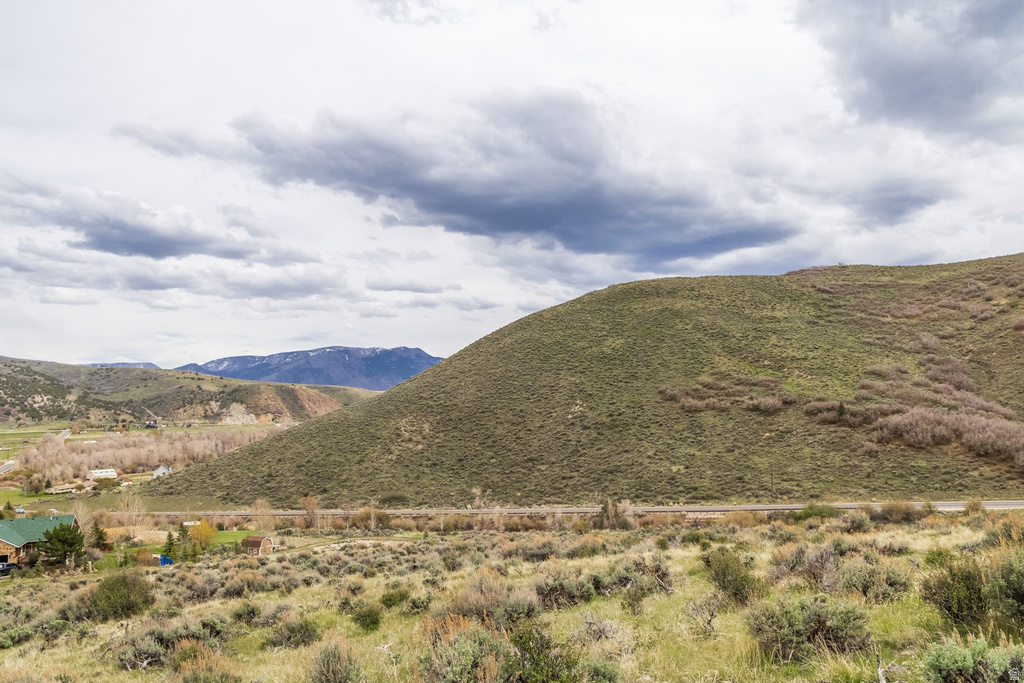 6325 N ELK RIDGE RD Peoa, UT 84061