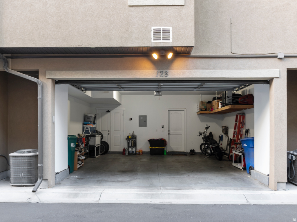 128 W PARRAMATTA LN Salt Lake City, UT 84115