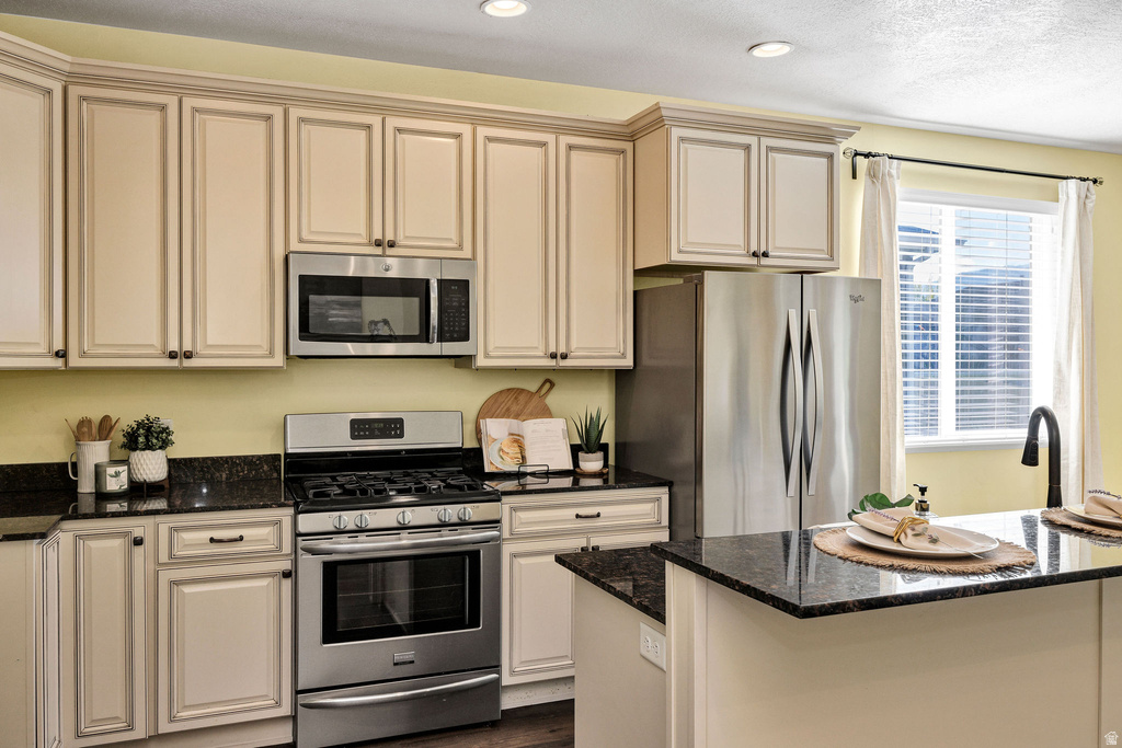 122 E 690 S Smithfield, UT 84335