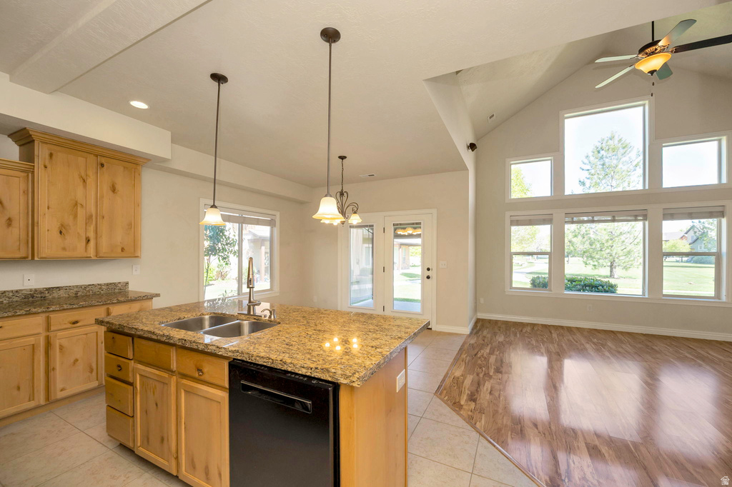724 W MYSTIC BROOK WAY WAY South Jordan, UT 84095