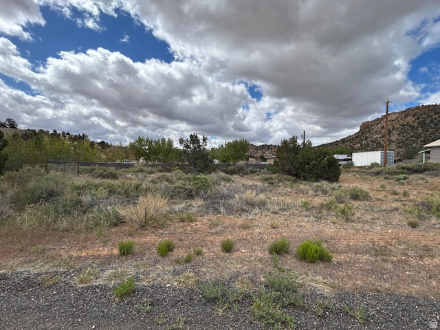 685 W 325 N Escalante, UT 84726