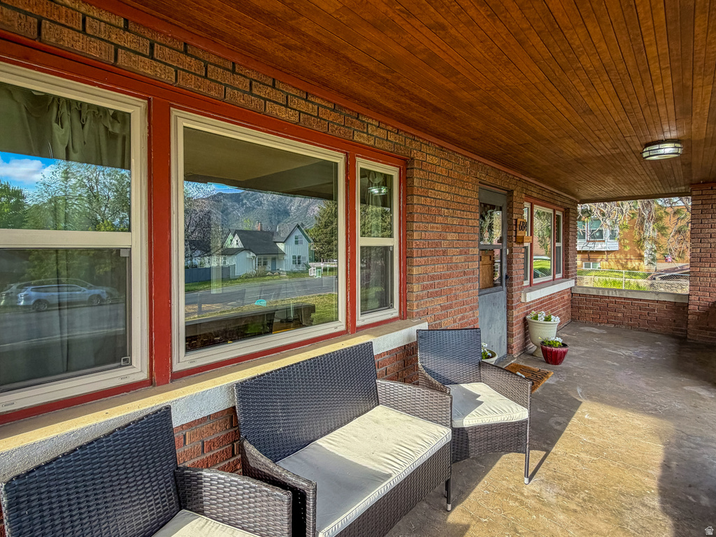 684 E 2650 N North Ogden, UT 84414
