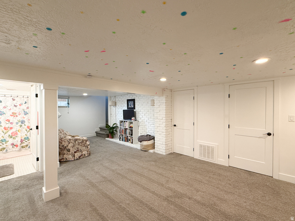 684 E 2650 N North Ogden, UT 84414