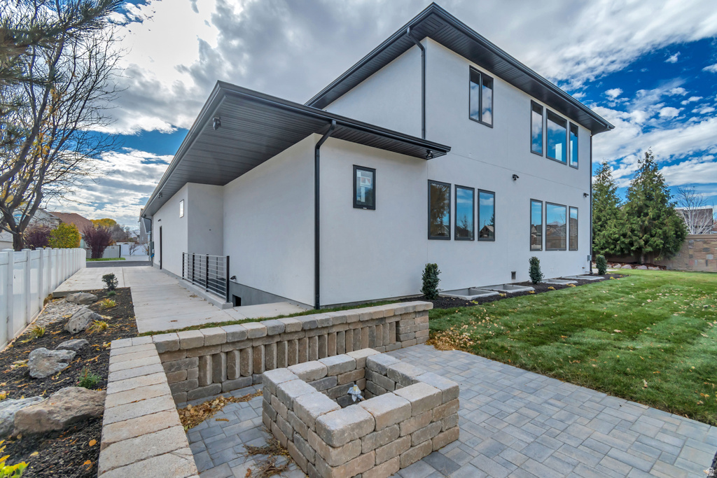 3168 W CHALK CREEK South Jordan, UT 84095