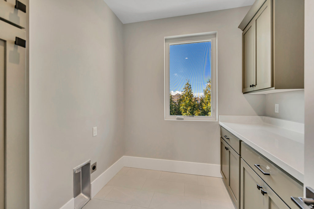 3168 W CHALK CREEK South Jordan, UT 84095
