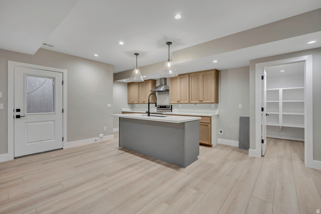 3168 W CHALK CREEK South Jordan, UT 84095