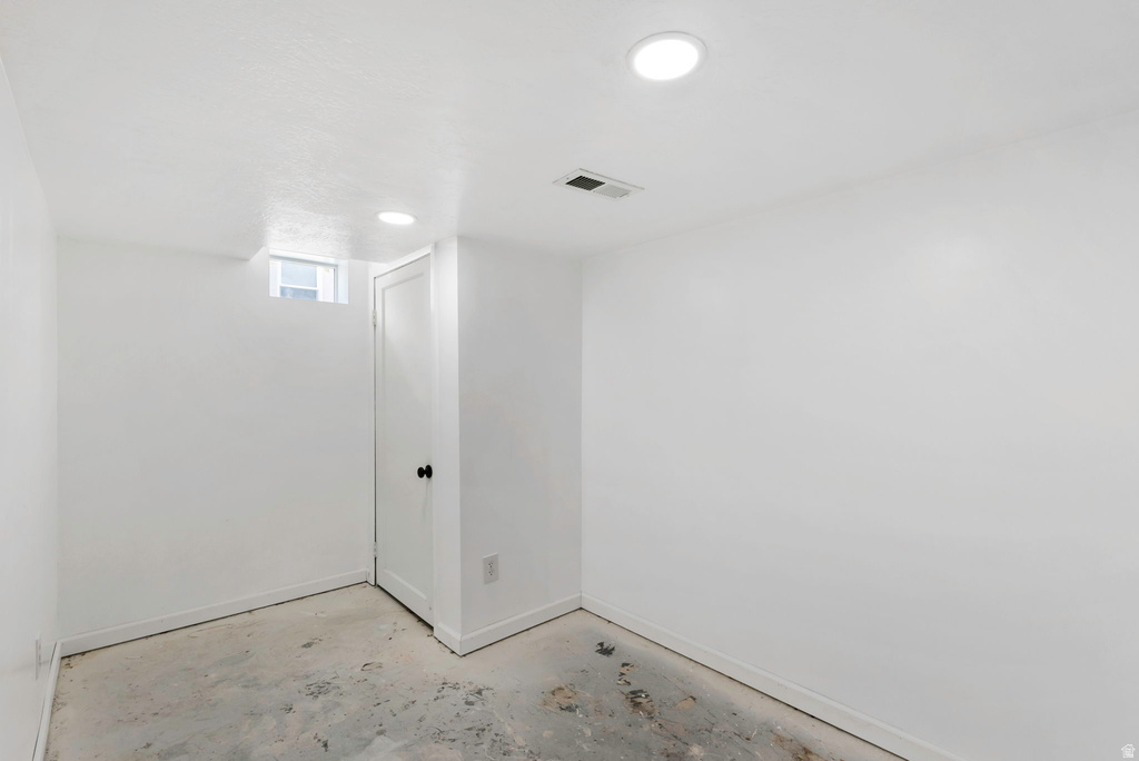 8949 W STATE HWY Copperton, UT 84006