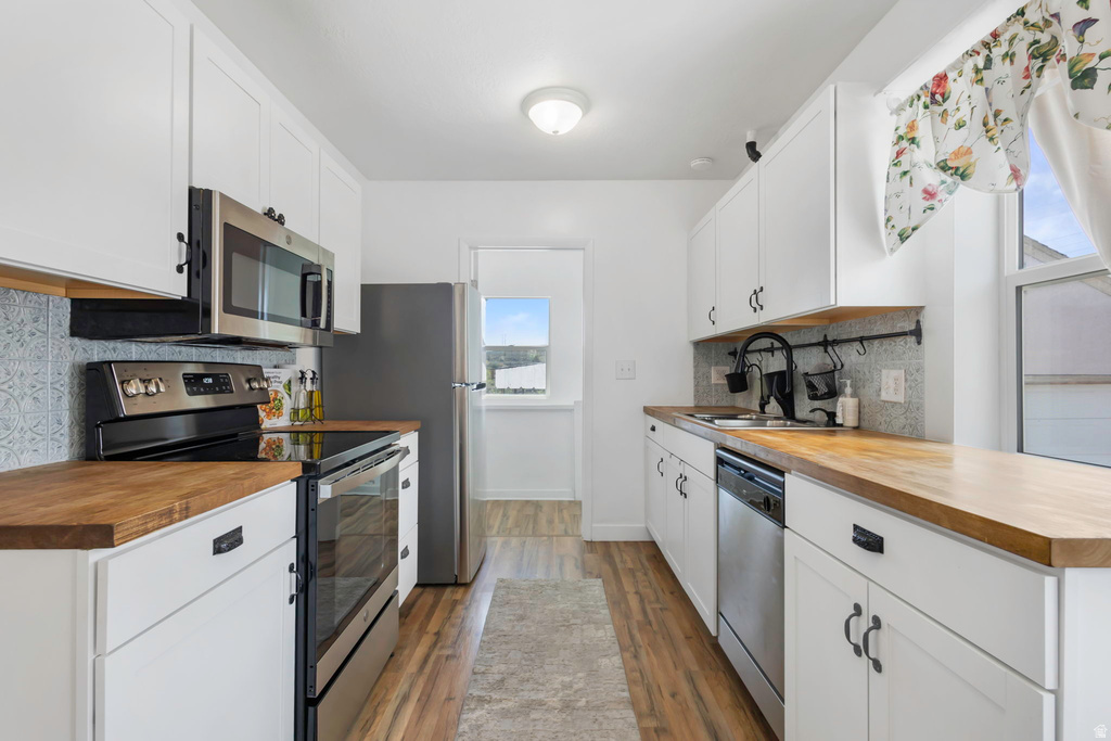8949 W STATE HWY Copperton, UT 84006