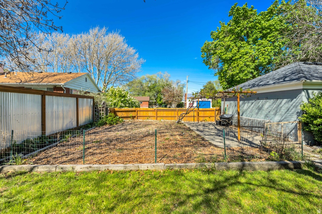 1156 S GRAMERCY AVE Ogden, UT 84404