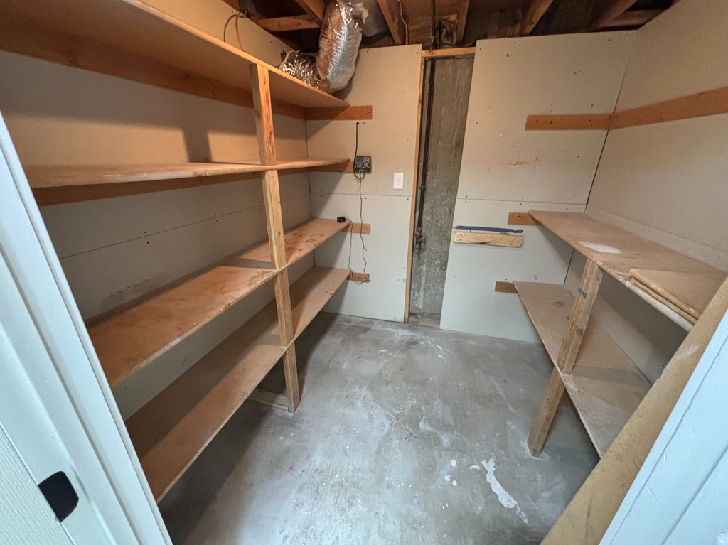6709 S 230 E Midvale, UT 84047