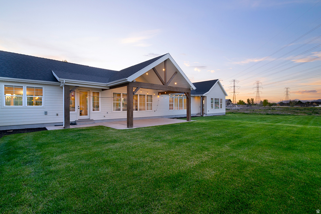 1952 COMANCHE CIR Farmington, UT 84025