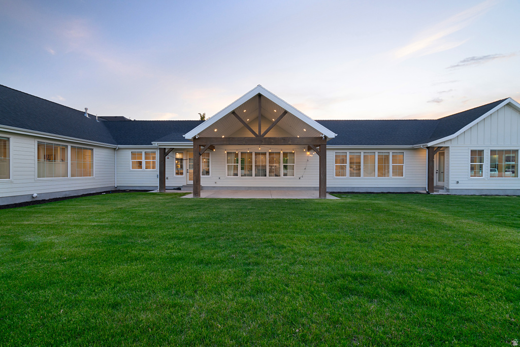 1952 COMANCHE CIR Farmington, UT 84025