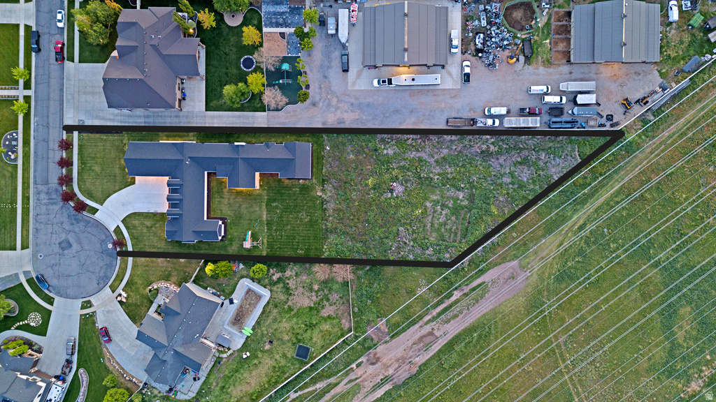 1952 COMANCHE CIR Farmington, UT 84025