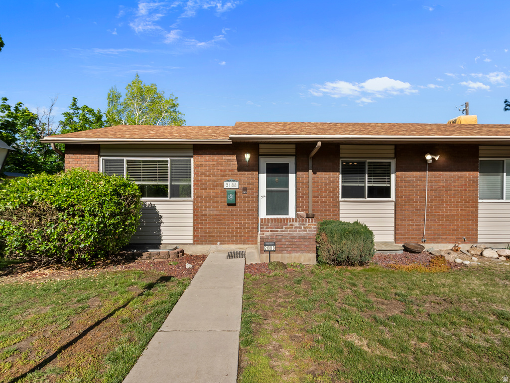 2188 E FORT-UNION BLVD #B Cottonwood Heights, UT 84121