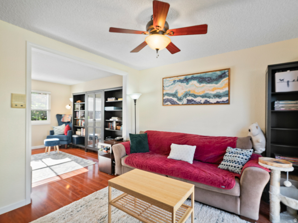 2188 E FORT-UNION BLVD #B Cottonwood Heights, UT 84121