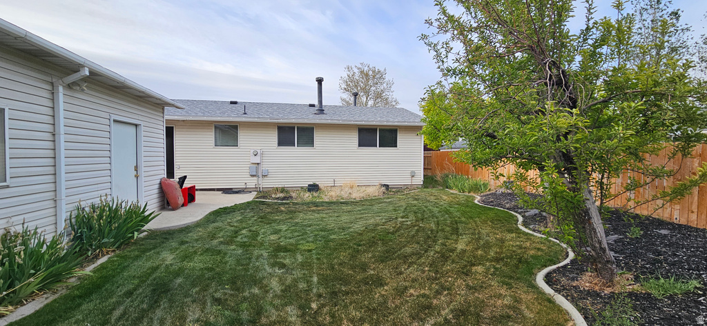 2755 W HAZELHURST DR Taylorsville, UT 84129