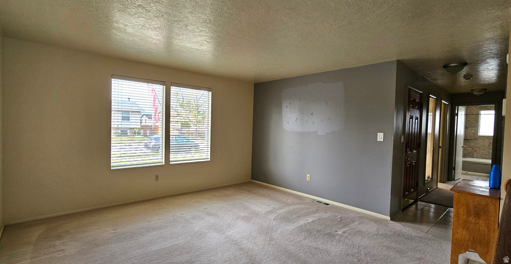 2755 W HAZELHURST DR Taylorsville, UT 84129