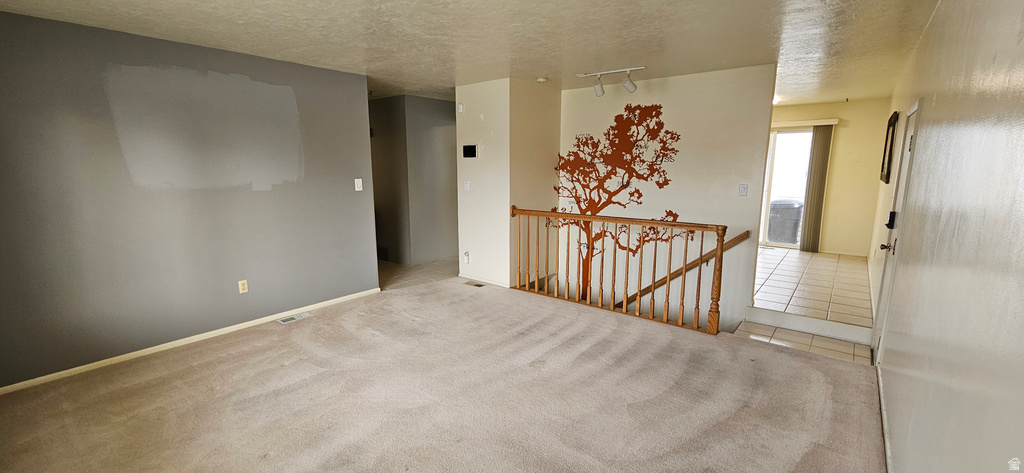 2755 W HAZELHURST DR Taylorsville, UT 84129