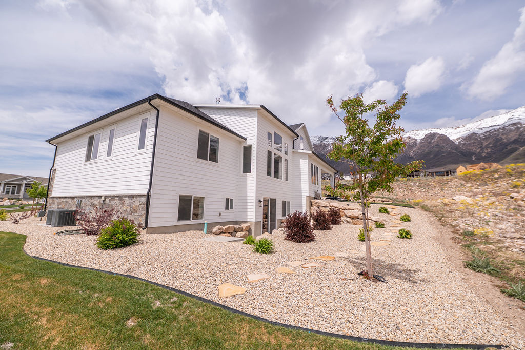 3640 N 825 E North Ogden, UT 84414