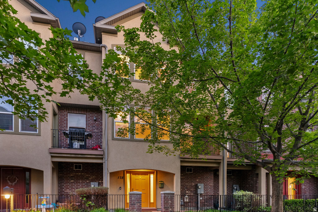 178 W LADY BANK WAY Salt Lake City, UT 84115