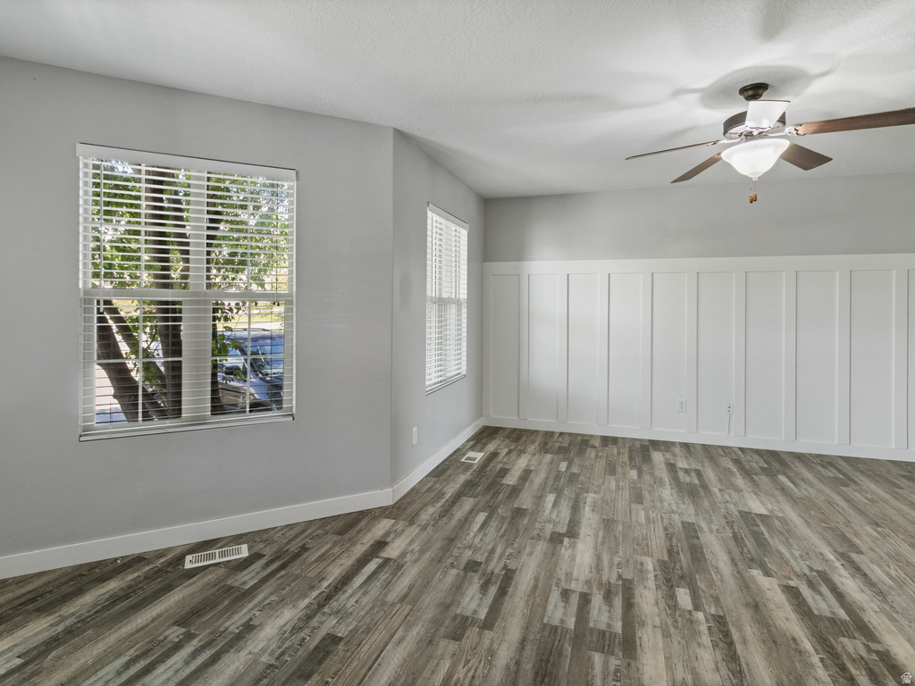 9328 N OAKLAND HILLS DR Eagle Mountain, UT 84005
