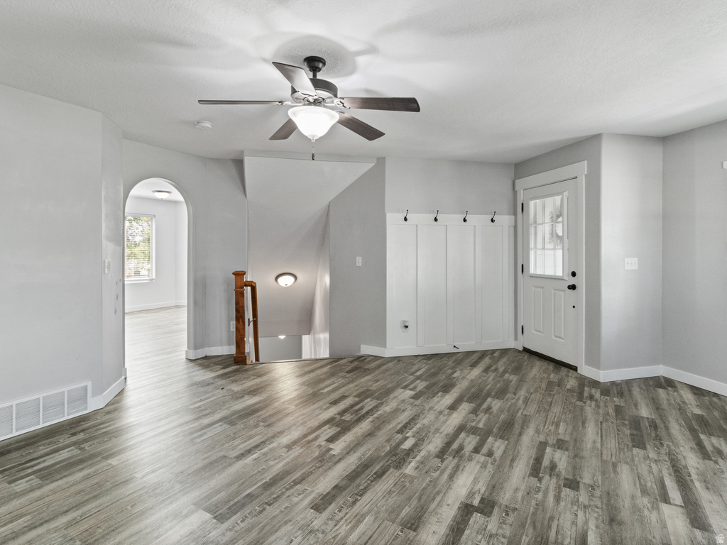 9328 N OAKLAND HILLS DR Eagle Mountain, UT 84005