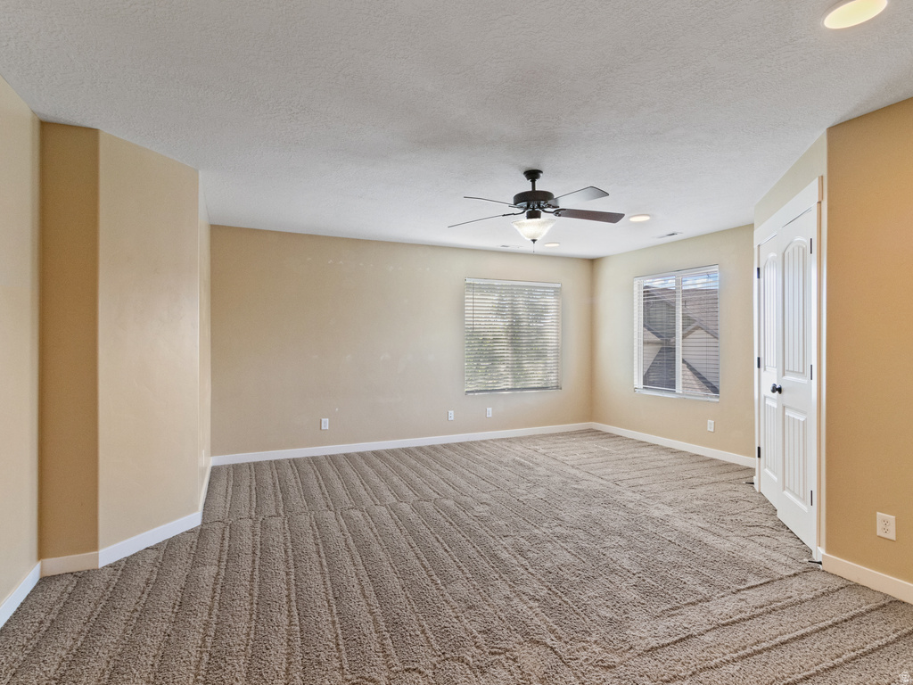 9328 N OAKLAND HILLS DR Eagle Mountain, UT 84005