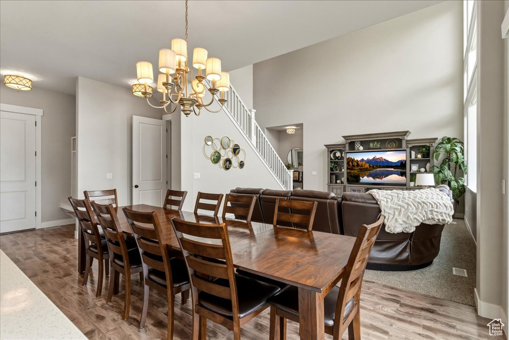 1692 W SPRING MEADOW LN Farmington, UT 84025