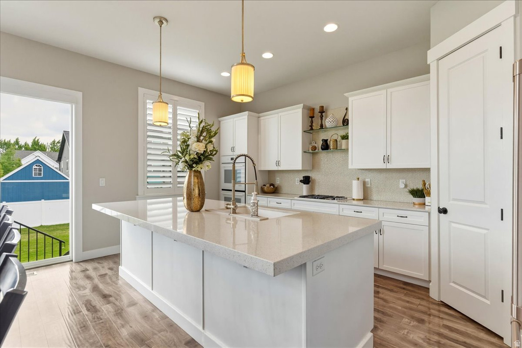 1692 W SPRING MEADOW LN Farmington, UT 84025