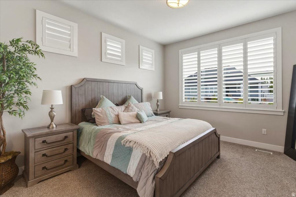 1692 W SPRING MEADOW LN Farmington, UT 84025