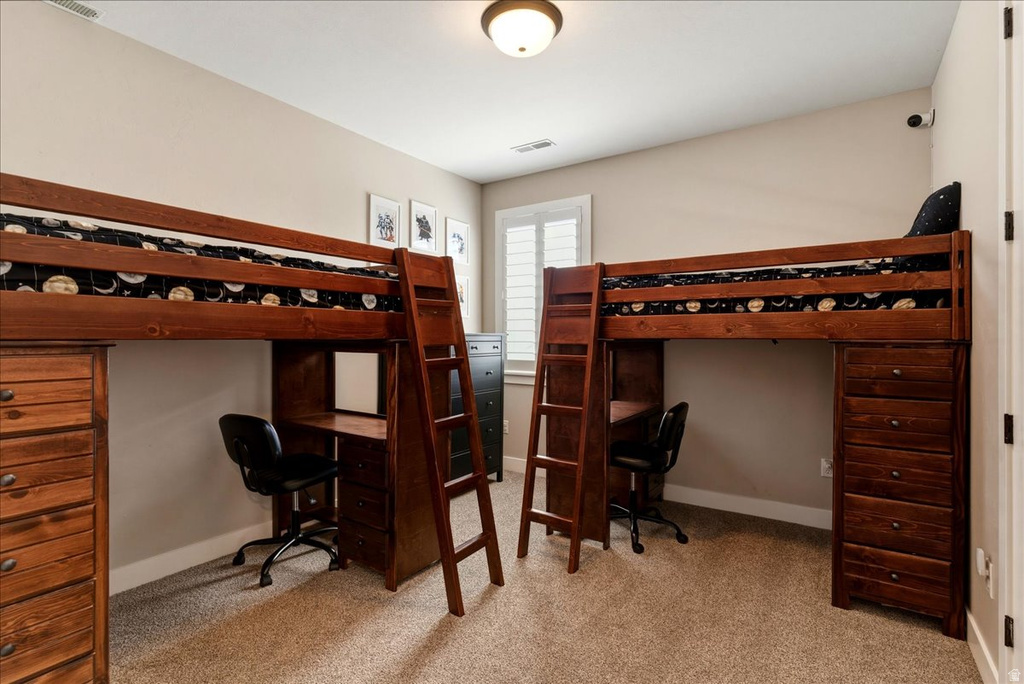 1692 W SPRING MEADOW LN Farmington, UT 84025