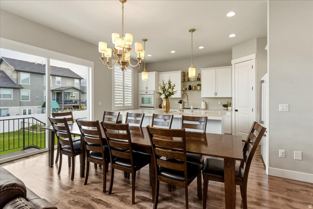 1692 W SPRING MEADOW LN Farmington, UT 84025