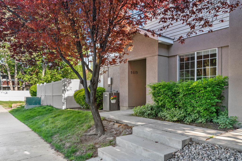 5115 S HERITAGE CV Taylorsville, UT 84129