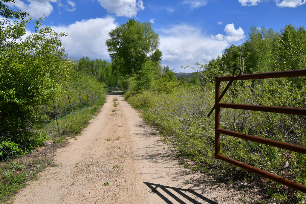 4347 S BECNH CREEK RD Oakley, UT 84055