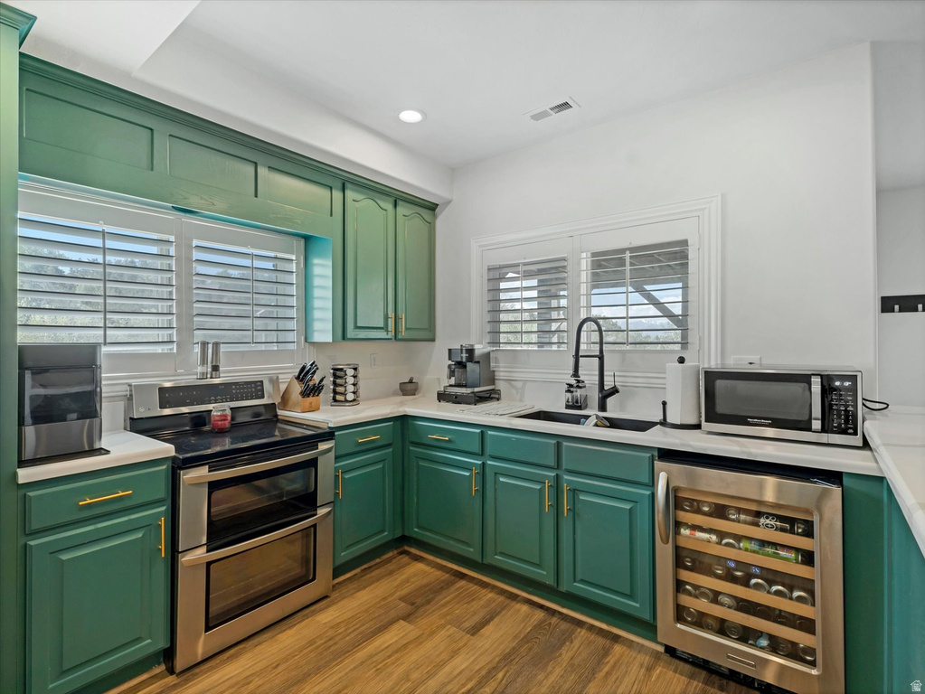 99 LONE HOLLOW Sandy, UT 84092
