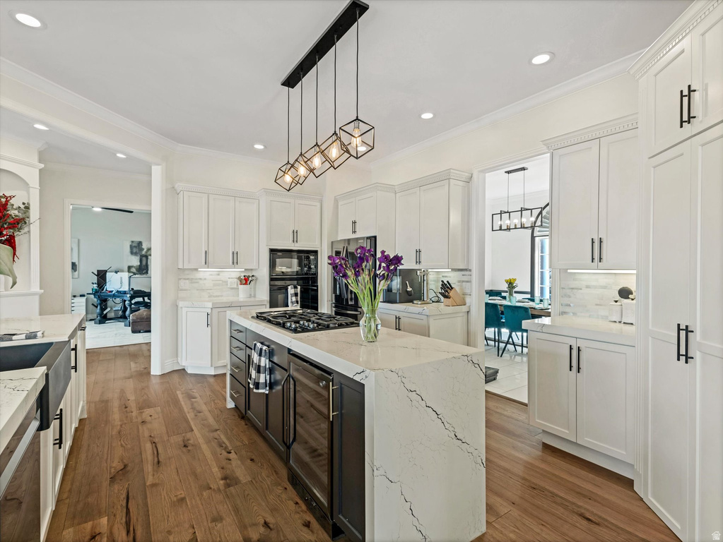 99 LONE HOLLOW Sandy, UT 84092