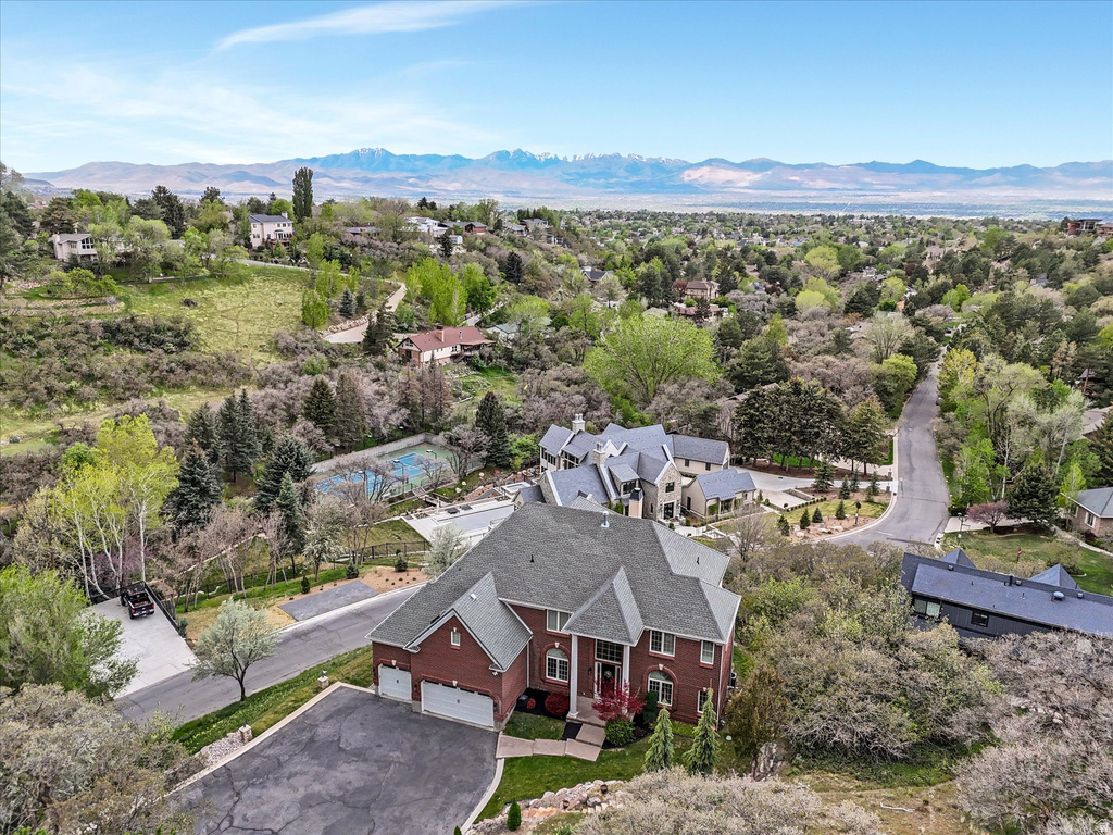 99 LONE HOLLOW Sandy, UT 84092