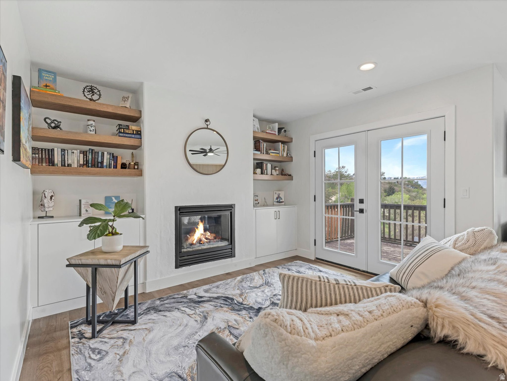 99 LONE HOLLOW Sandy, UT 84092