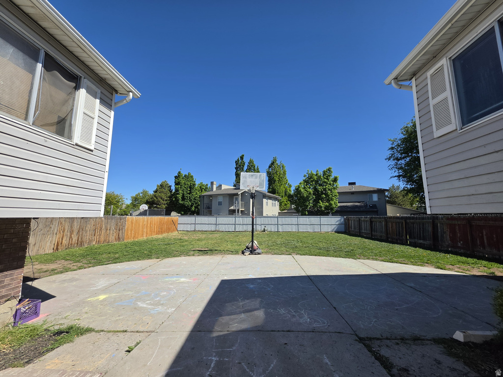 550 W TIFFANY TOWN Midvale, UT 84047