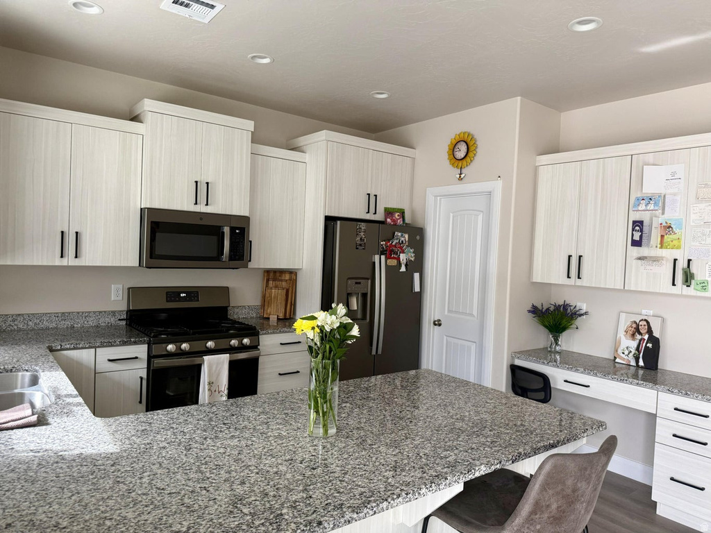 668 FIDDLERS COVE DR. #11 Cedar City, UT 84721