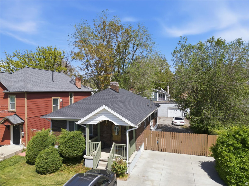 557 E SHERMAN AVE Salt Lake City, UT 84105