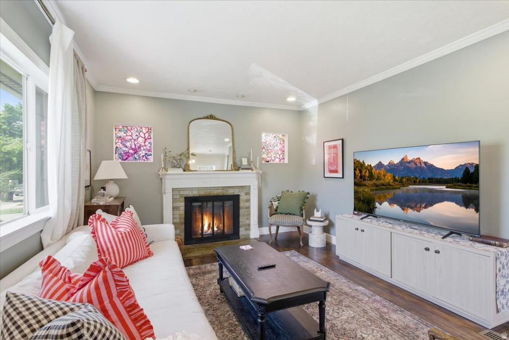 557 E SHERMAN AVE Salt Lake City, UT 84105