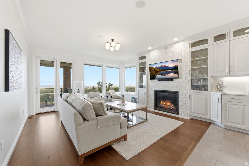 2466 S PROMONTORY DR Salt Lake City, UT 84109