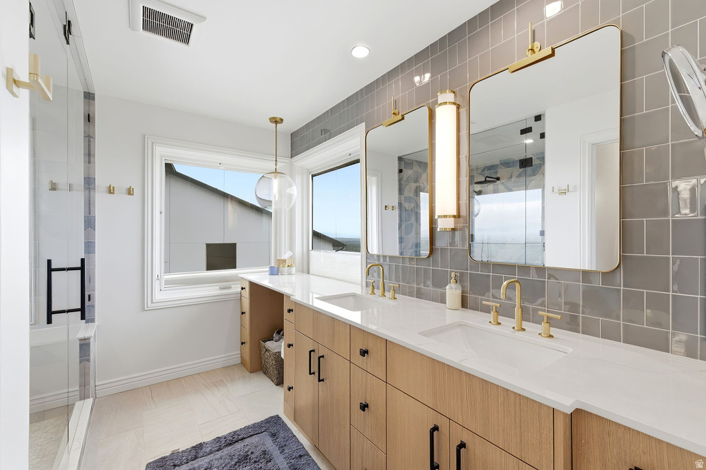 2466 S PROMONTORY DR Salt Lake City, UT 84109