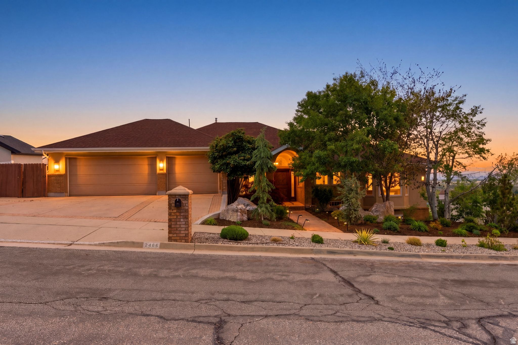2466 S PROMONTORY DR Salt Lake City, UT 84109