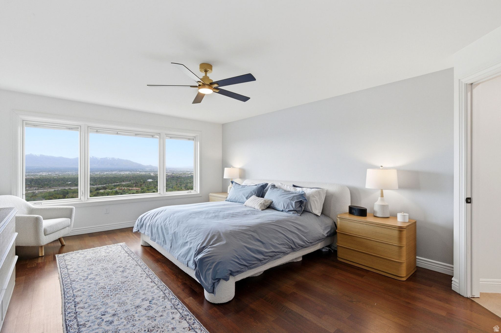 2466 S PROMONTORY DR Salt Lake City, UT 84109