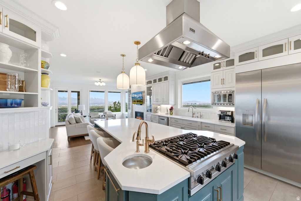 2466 S PROMONTORY DR Salt Lake City, UT 84109