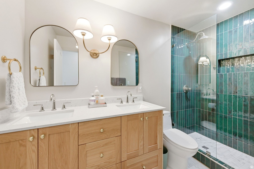 2466 S PROMONTORY DR Salt Lake City, UT 84109