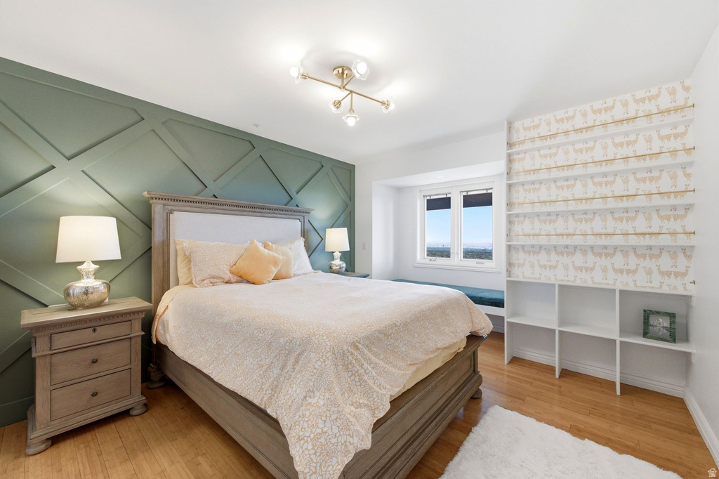 2466 S PROMONTORY DR Salt Lake City, UT 84109